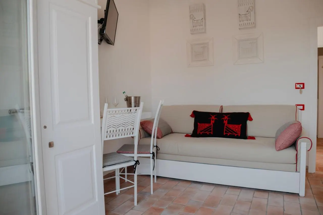 Guest house Rooms Appartaments Da Fede Capo Testa