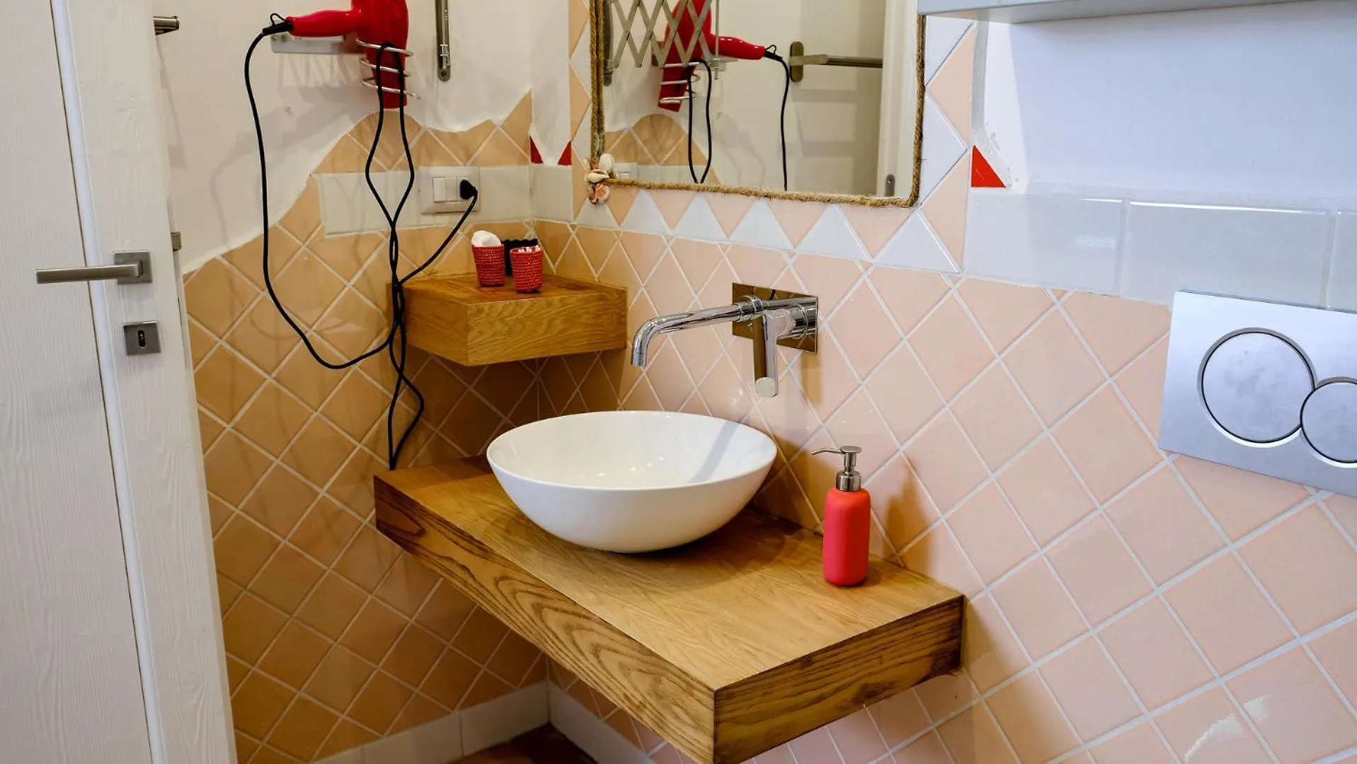 Rooms Apartaments Santa Teresa Capo Testa 0*,  Italy