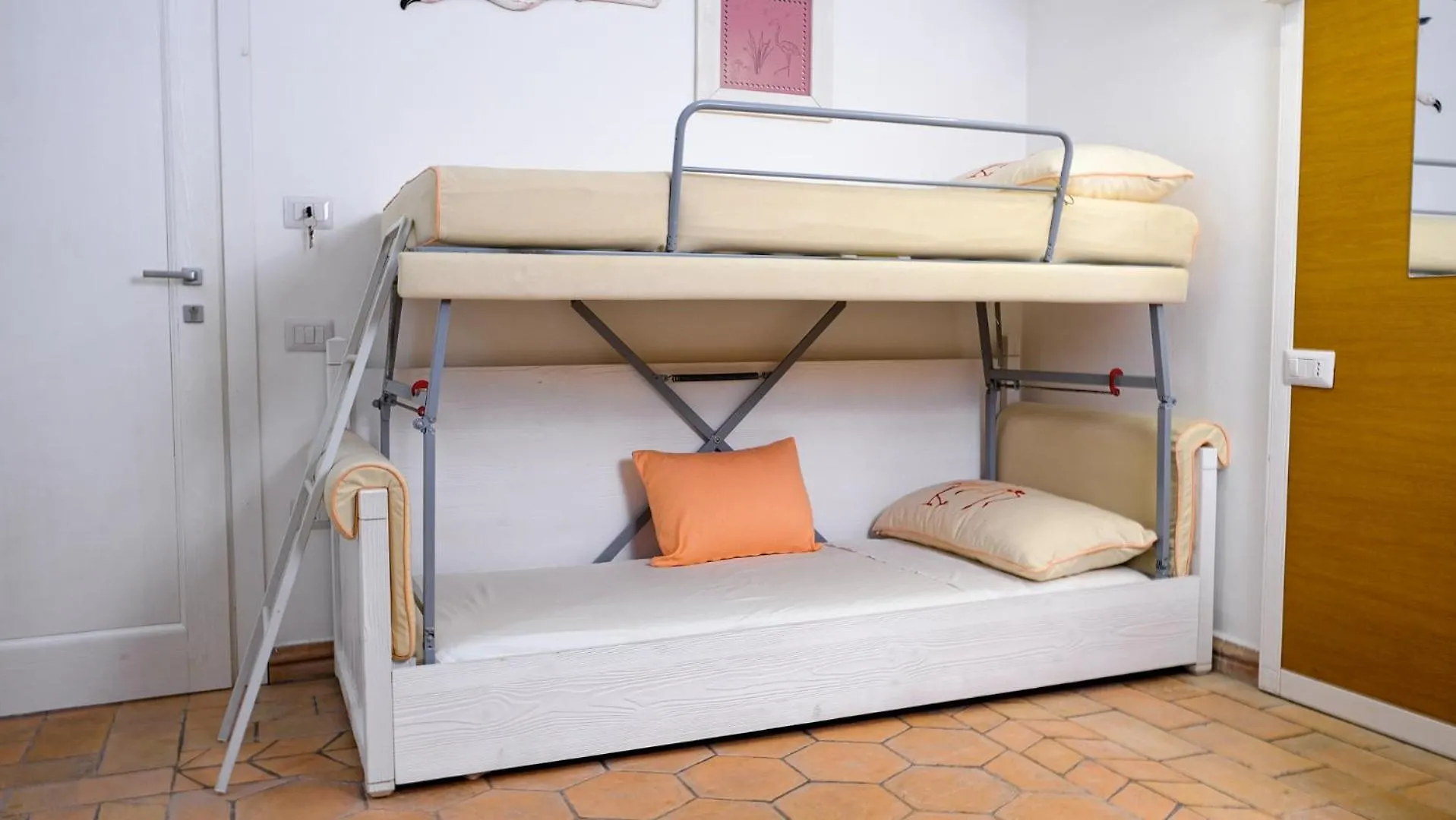 Rooms Apartaments Santa Teresa Capo Testa 0*,  Italy